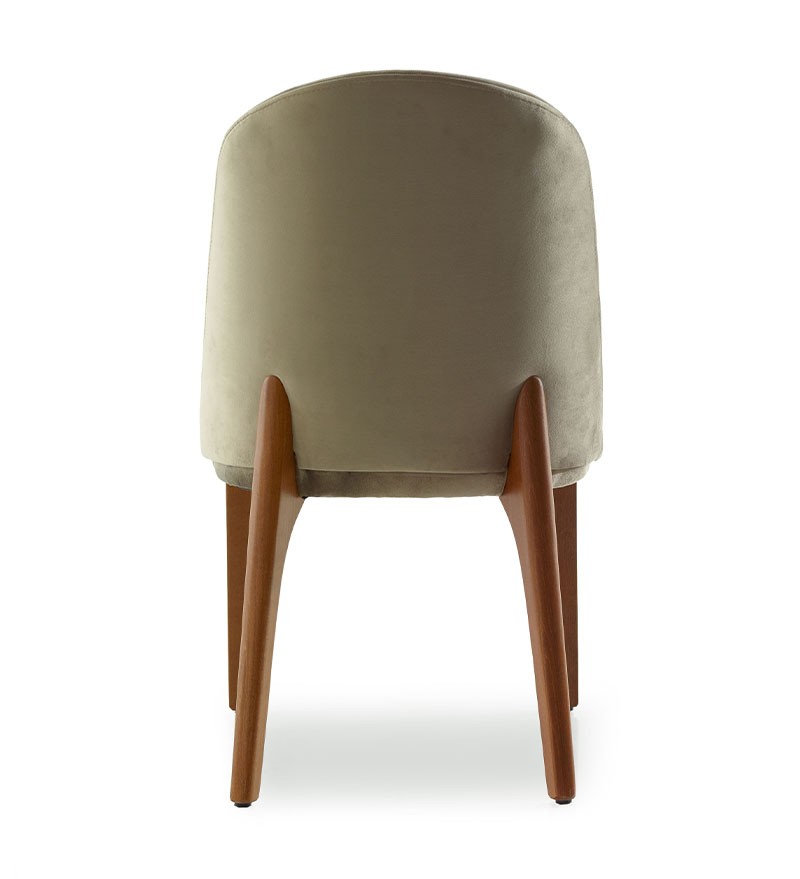 Della küçük görsel 4